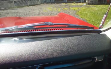 Pontiac-Lemans-1967-Red-black-8