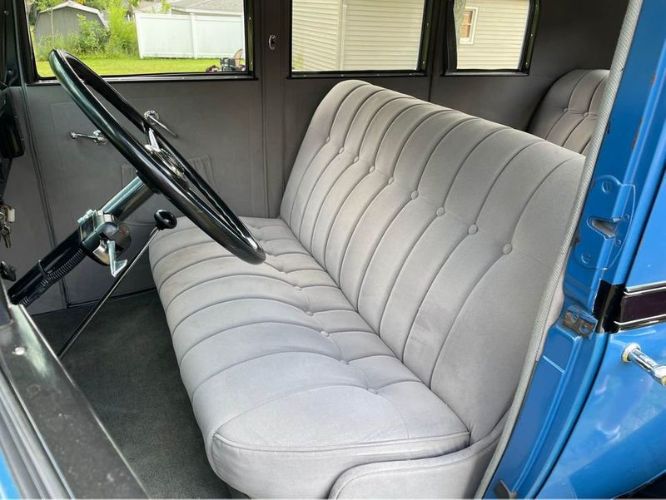 Pontiac-Other-1932-Blue-Gray-Cloth-13