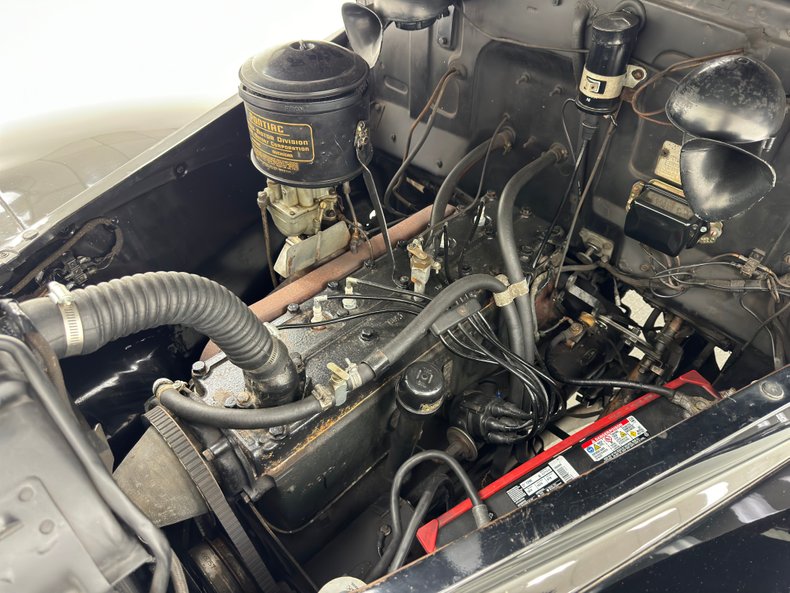 Pontiac-Other-1940-Black-Beige-30