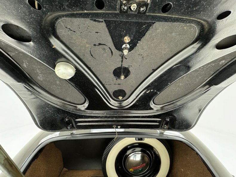 Pontiac-Other-1940-Black-Beige-31