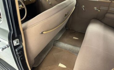 Pontiac-Other-1940-Black-Beige-40