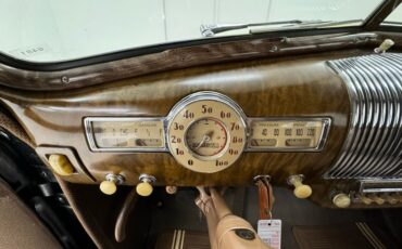 Pontiac-Other-1940-Black-Beige-45