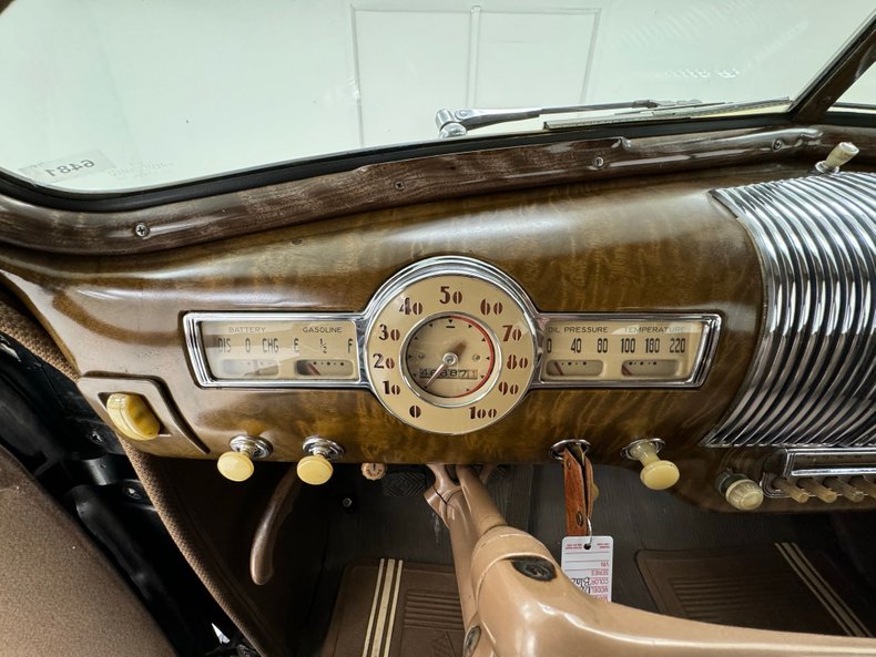 Pontiac-Other-1940-Black-Beige-45