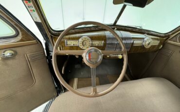 Pontiac-Other-1940-Black-Beige-49