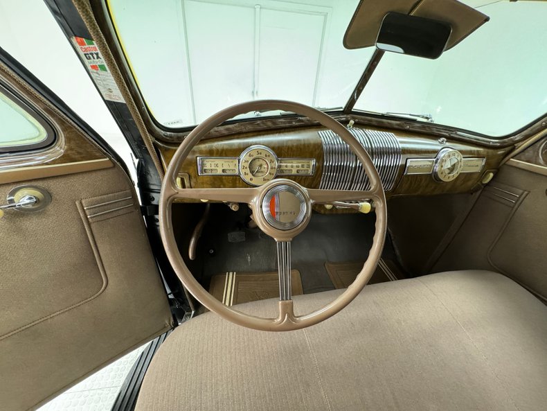 Pontiac-Other-1940-Black-Beige-49