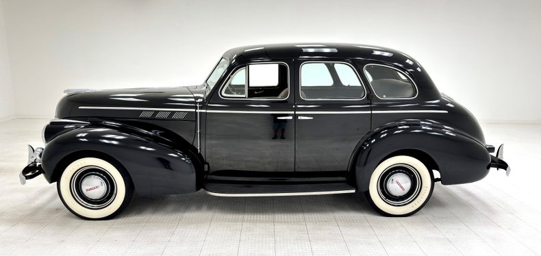 Pontiac-Other-1940-Black-Beige