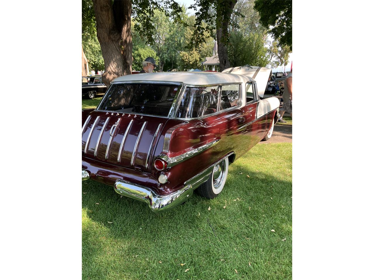Pontiac-Safari-1956-BurgundyPearl-White-Burgundy-White-6