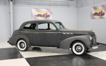 Pontiac-Sedan-1940-Black-Primer-Gray-13
