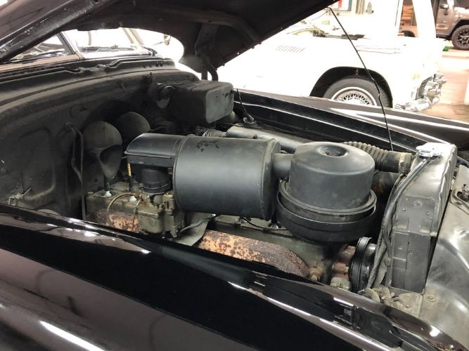 Pontiac-Silver-streak-1950-Black-Beige-2