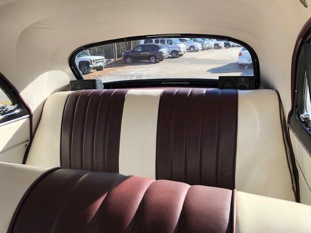 Pontiac-Silver-streak-1950-Black-Beige-8