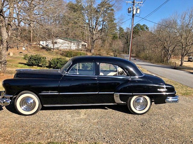 Pontiac-Silver-streak-1950-Black-Beige