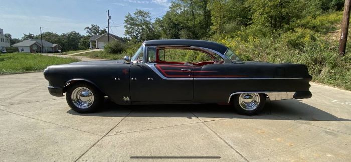 Pontiac-Star-chief-1955-6
