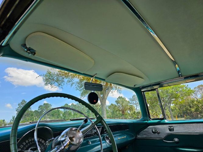 Pontiac-Star-chief-1955-Green-10