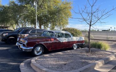 Pontiac-Star-chief-1955-Red-and-Pearl-White-Red-and-Pearl-White-1