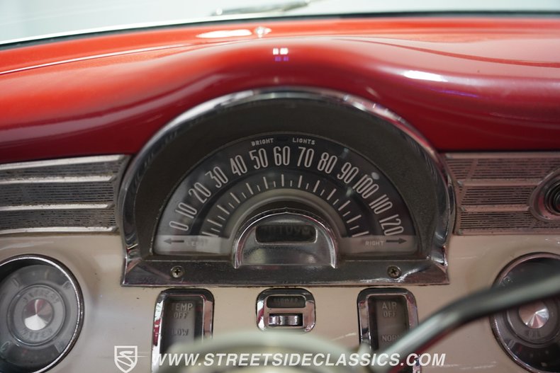 Pontiac-Star-chief-1956-Bolero-red-White-43