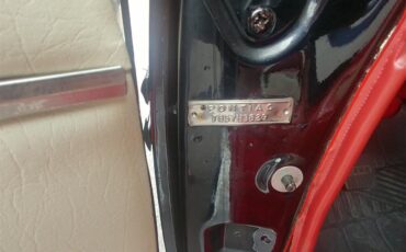 Pontiac-Star-chief-1957-BlackRed-RedWhite-10