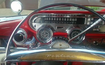 Pontiac-Star-chief-1957-BlackRed-RedWhite-13
