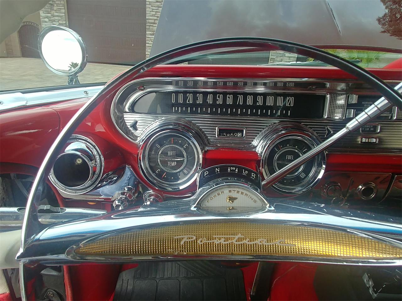 Pontiac-Star-chief-1957-BlackRed-RedWhite-13
