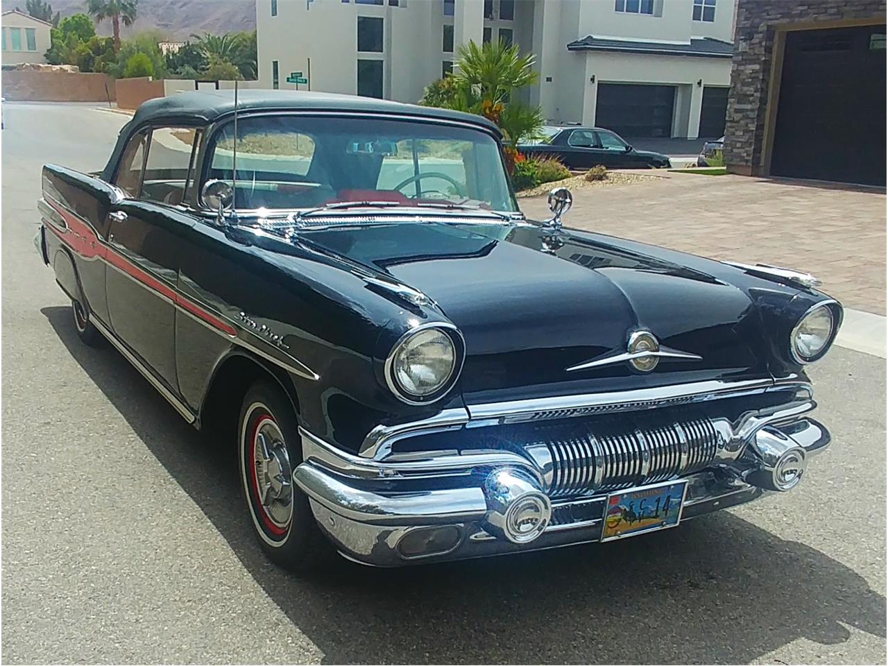 Pontiac-Star-chief-1957-BlackRed-RedWhite-19