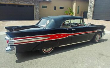 Pontiac-Star-chief-1957-BlackRed-RedWhite-20