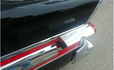 Pontiac-Star-chief-1957-BlackRed-RedWhite-24