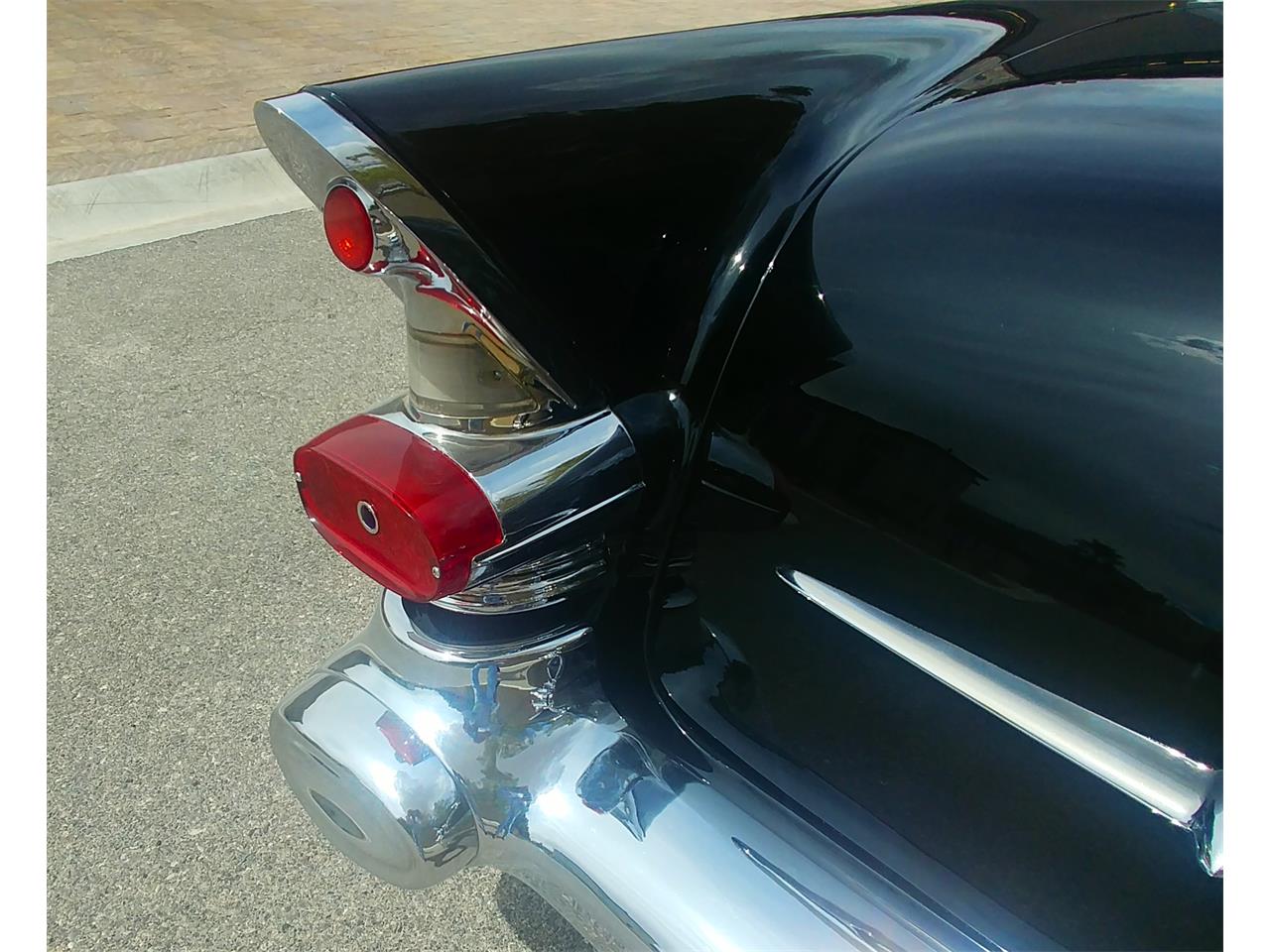 Pontiac-Star-chief-1957-BlackRed-RedWhite-25
