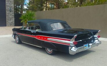 Pontiac-Star-chief-1957-BlackRed-RedWhite-5