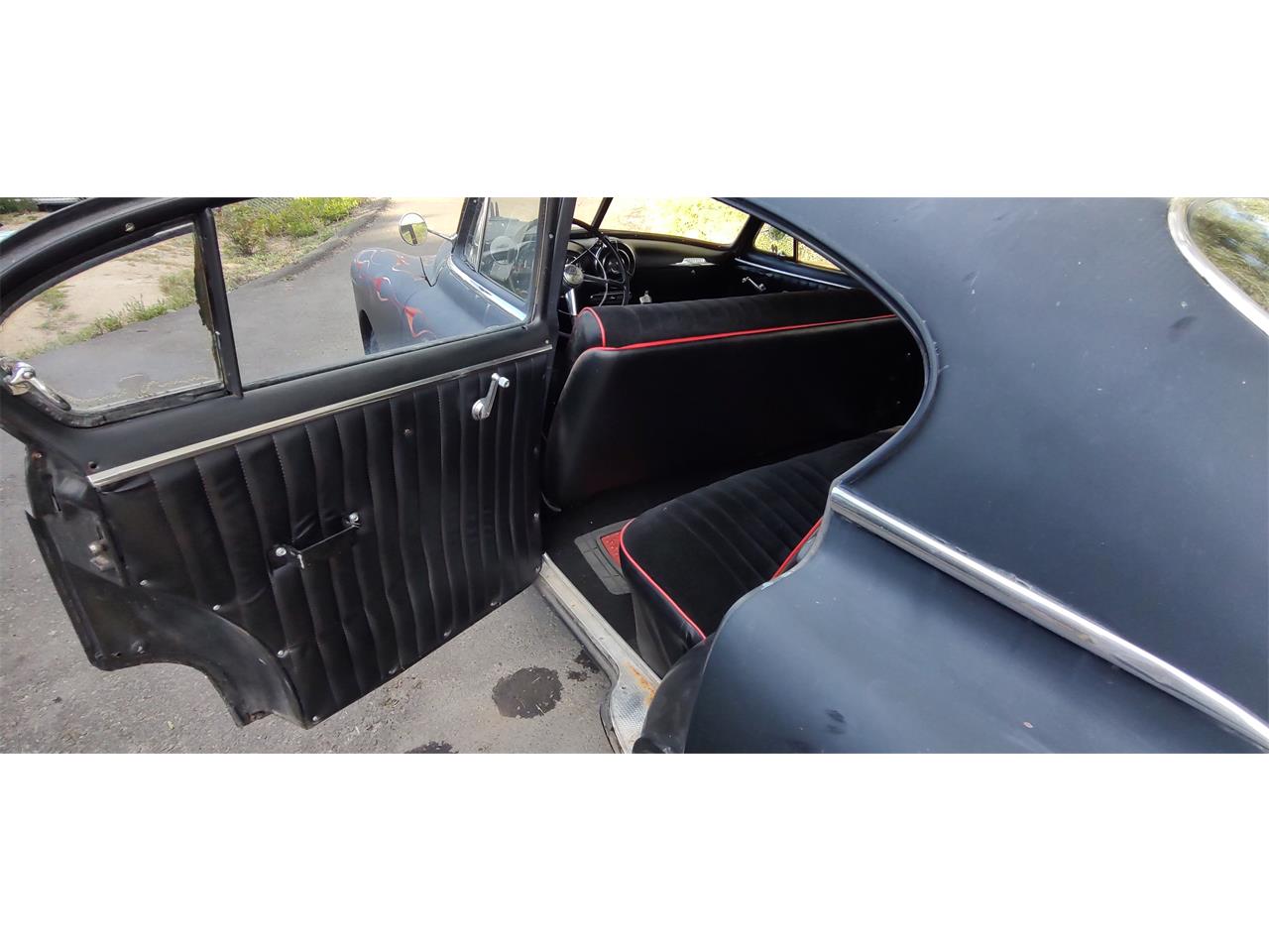 Pontiac-Streamliner-1950-Black-Black-24