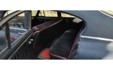 Pontiac-Streamliner-1950-Black-Black-27