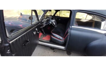 Pontiac-Streamliner-1950-Black-Black-29