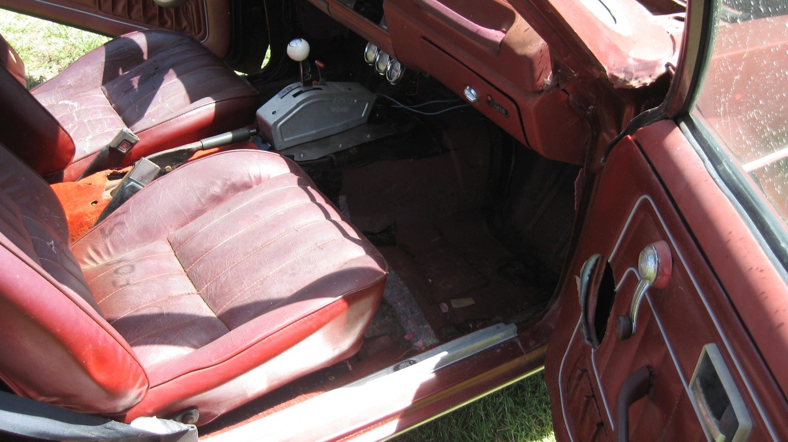 Pontiac-Sunbird-1978-Wagon-9