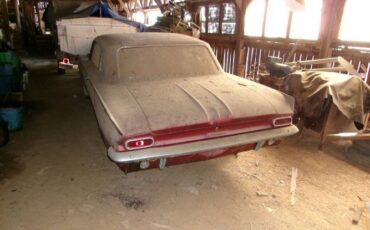 Pontiac-Tempest-1962-Maroon-Black-15