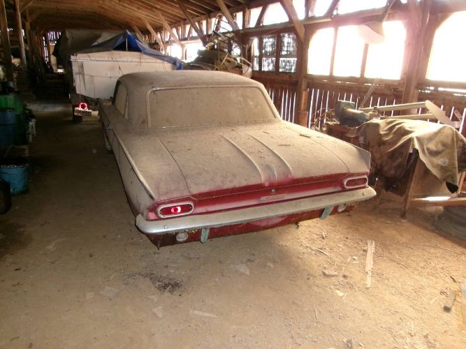 Pontiac-Tempest-1962-Maroon-Black-15