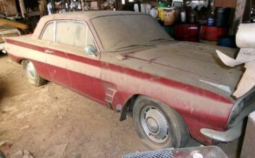 Pontiac-Tempest-1962-Maroon-Black
