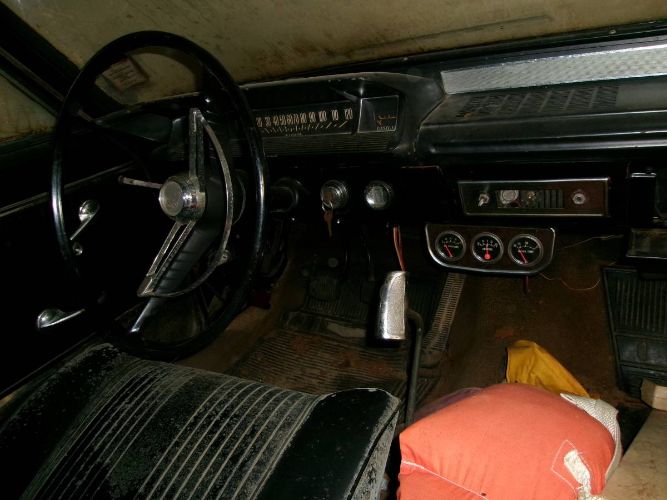 Pontiac-Tempest-1962-Maroon-Black-8