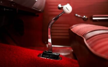 Pontiac-Tempest-1964-Grenadier-Red-Red-28