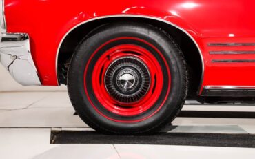Pontiac-Tempest-1964-Grenadier-Red-Red-33
