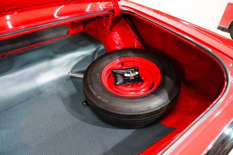 Pontiac-Tempest-1964-Grenadier-Red-Red-43