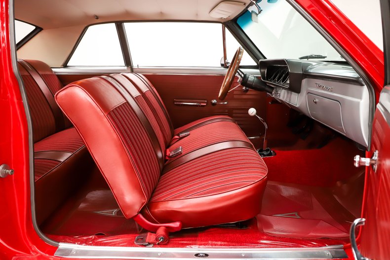 Pontiac-Tempest-1964-Grenadier-Red-Red-9