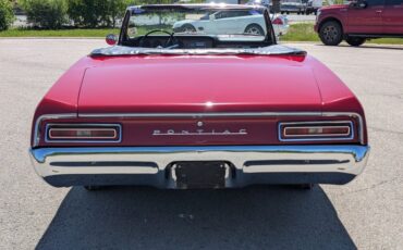 Pontiac-Tempest-1967-Regimental-Red-Black-30