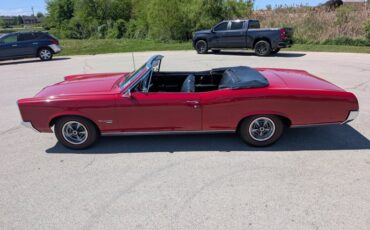 Pontiac-Tempest-1967-Regimental-Red-Black-45