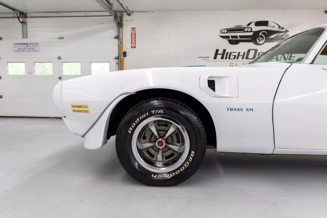 Pontiac-Trans-Am-1970-Coupe-23