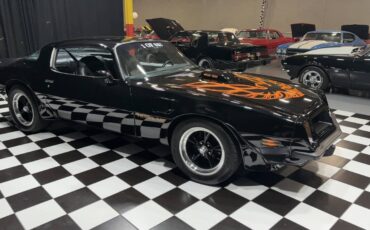 Pontiac-Trans-Am-1975-Coupe-12