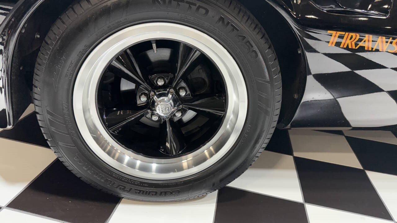 Pontiac-Trans-Am-1975-Coupe-18