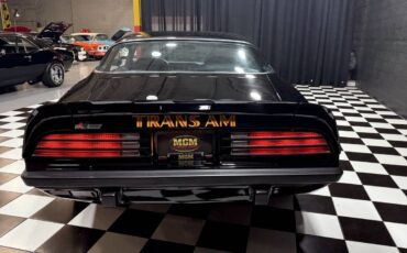 Pontiac-Trans-Am-1975-Coupe-4