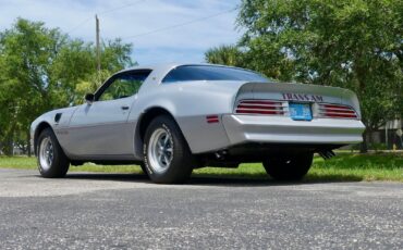 Pontiac-Trans-Am-1976-Coupe-14