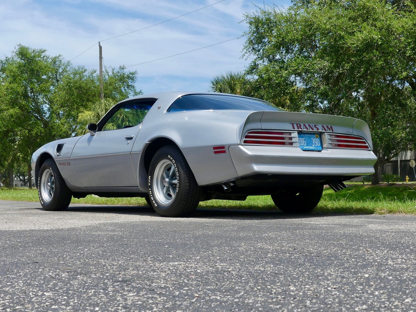 Pontiac-Trans-Am-1976-Coupe-14