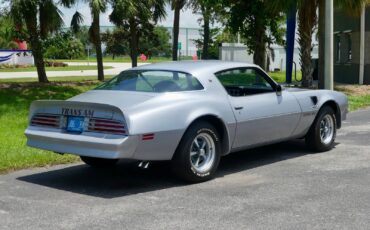 Pontiac-Trans-Am-1976-Coupe-18