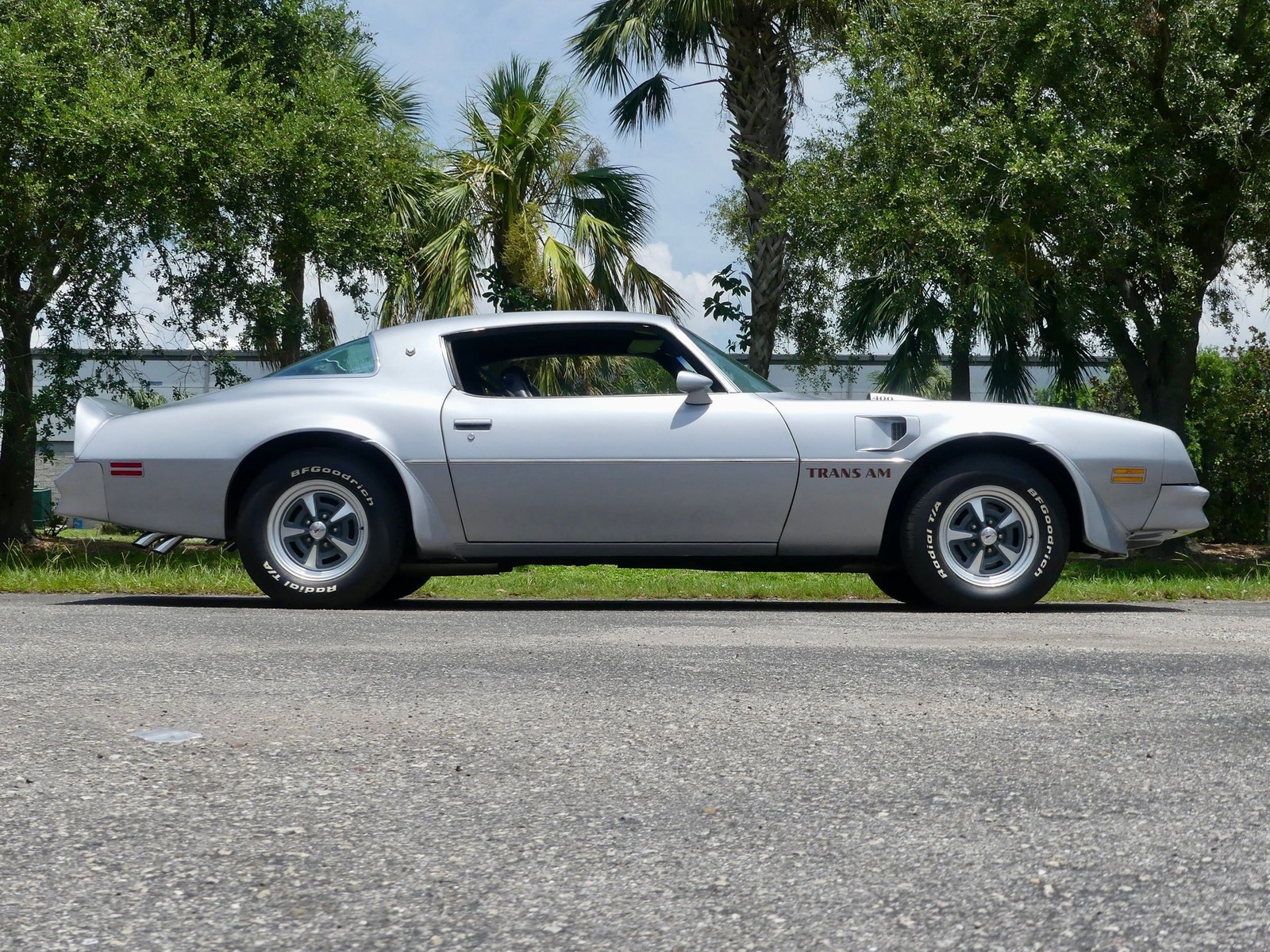 Pontiac-Trans-Am-1976-Coupe-22