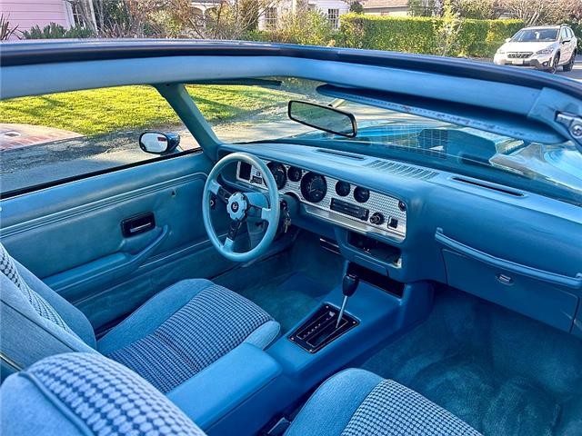 Pontiac-Trans-Am-1979-12
